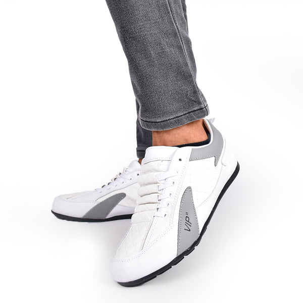 Gray helmet for bikers